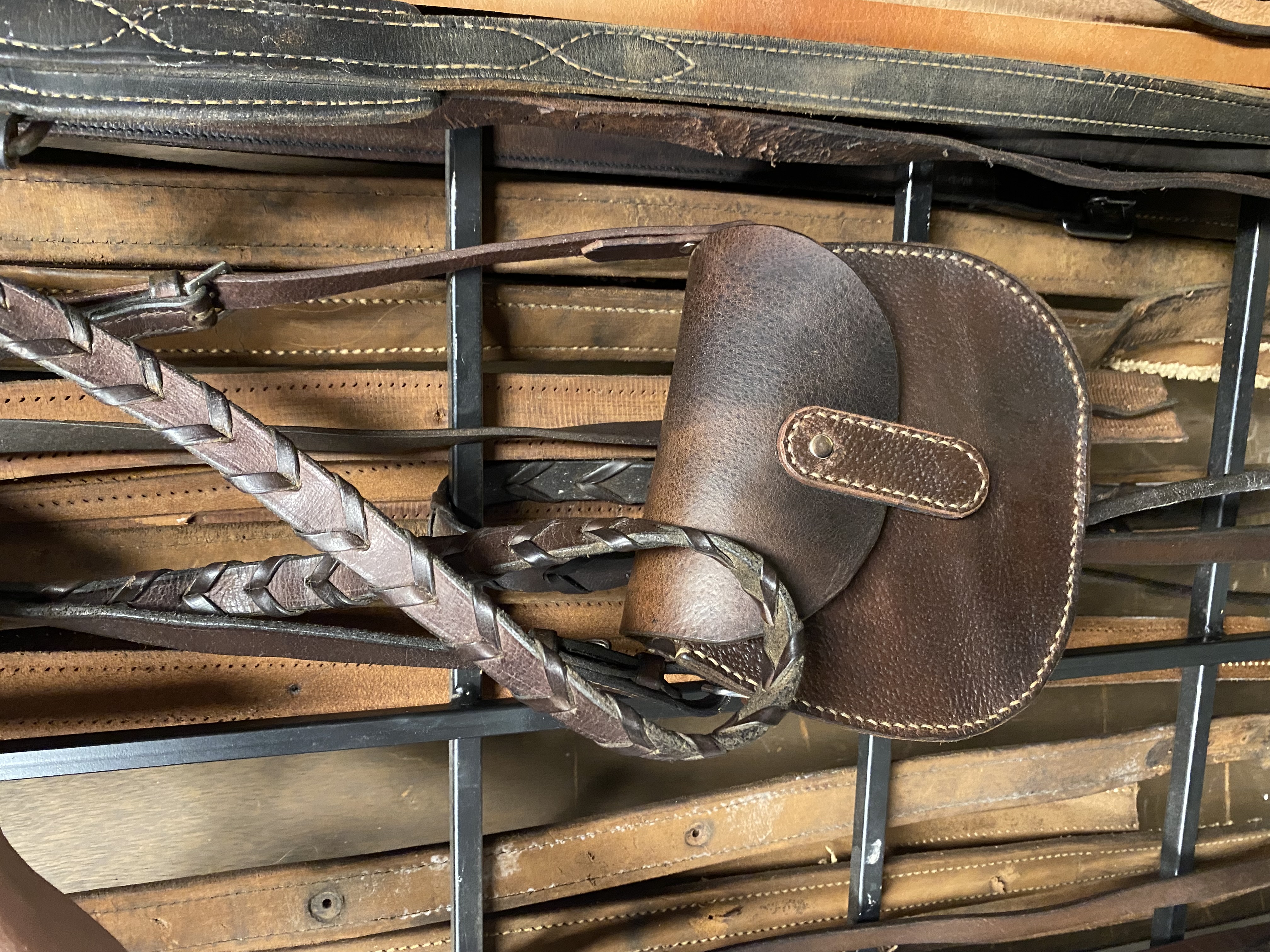 Saddle bag